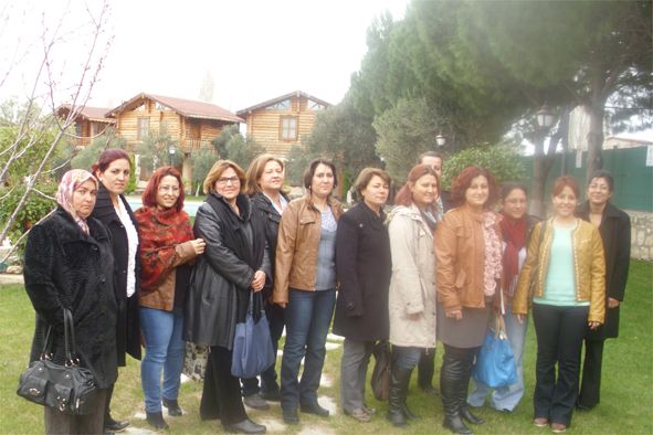 GEYİKLİ CHP KADIN KOLLARI BAŞKANINDAN BİRLİK KAHVALTISI..