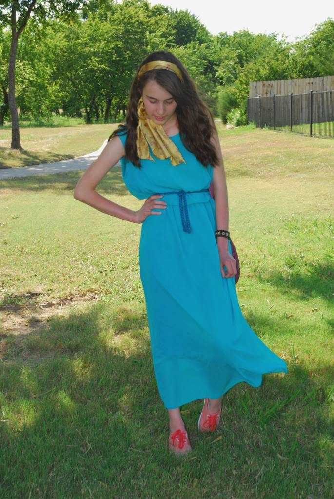 In Motion: summer outfit--maxi dress