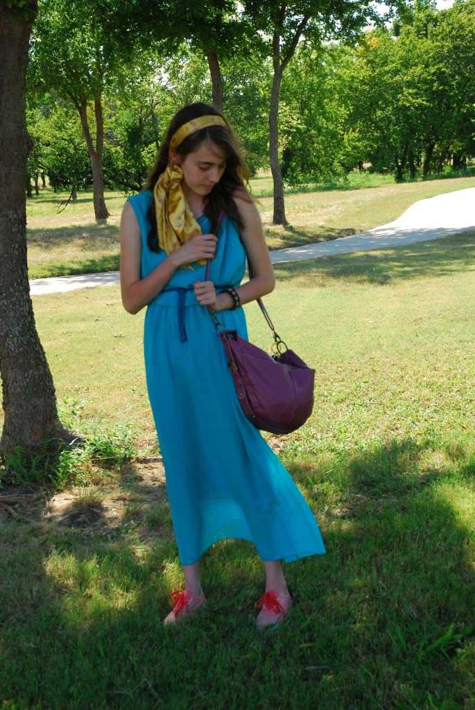In Motion: summer outfit--maxi dress