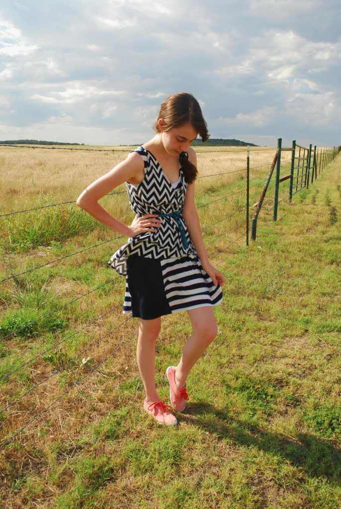 In Motion: summer outfit--mixing patterns