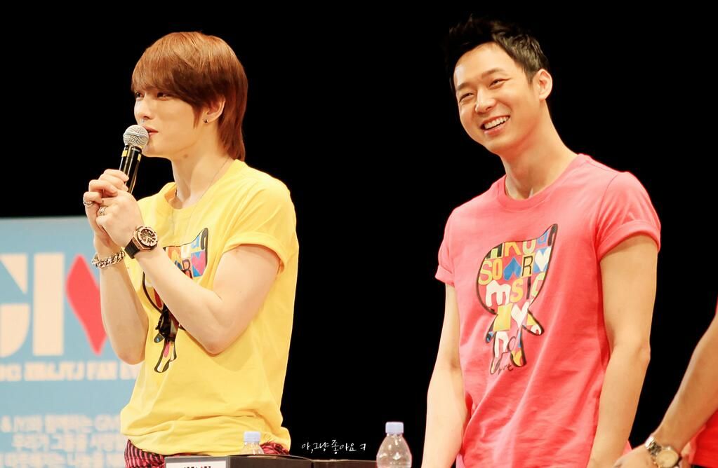  photo BJF8YWYCUAAbB1l.jpg