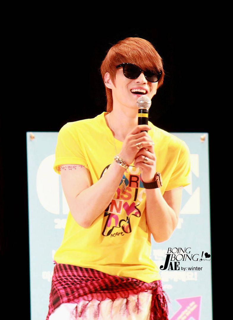  photo ac5b3260jw1e48mgy0ak8j20m80ukjy6.jpg