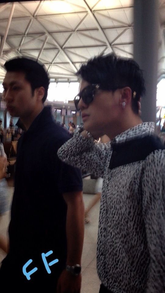  photo ibo9GBit9nLDG6.jpg