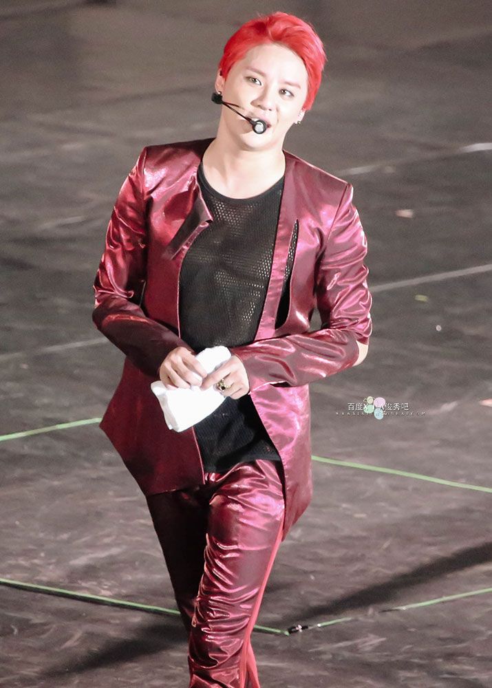 photo xiahjunsoobar_19.jpg
