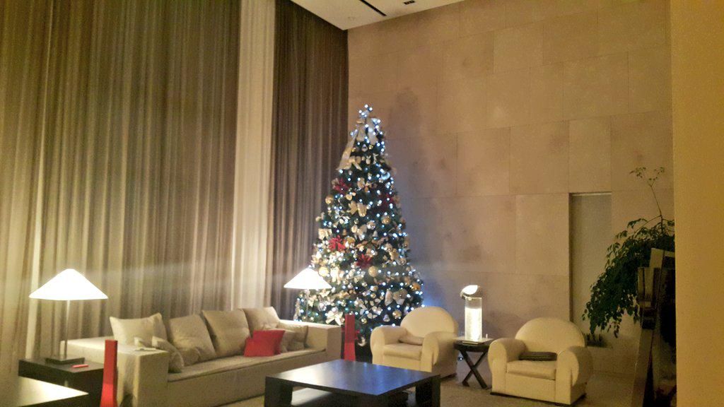  photo B5Xrb0HCUAAtTmN.jpg