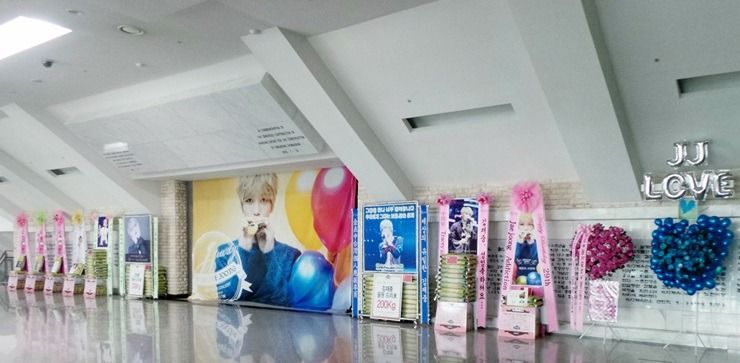 21540C3652E62EAE03E260.jpg~original