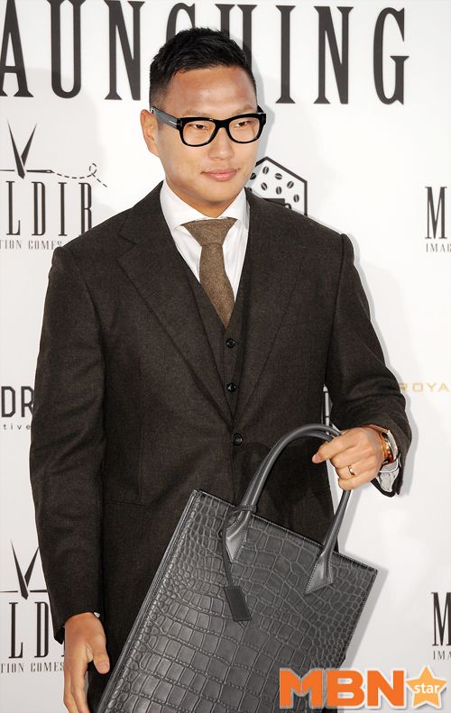 moldirparty15.jpg~original