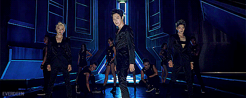  photo tumblr_n93gk1o42l1qe3kfyo1_500_-everdeen.gif