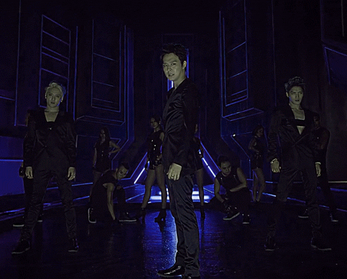  photo tumblr_n93iocnRIv1sr5f3io1_500_haydenmakesgifs.gif