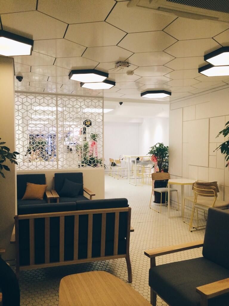 photo BpXzYmRIgAA5RL8_JJ_manse.jpg