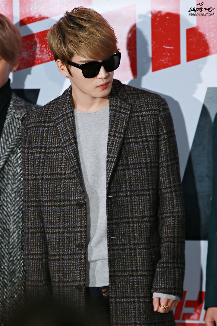  photo 141124_01_Jay.jpg