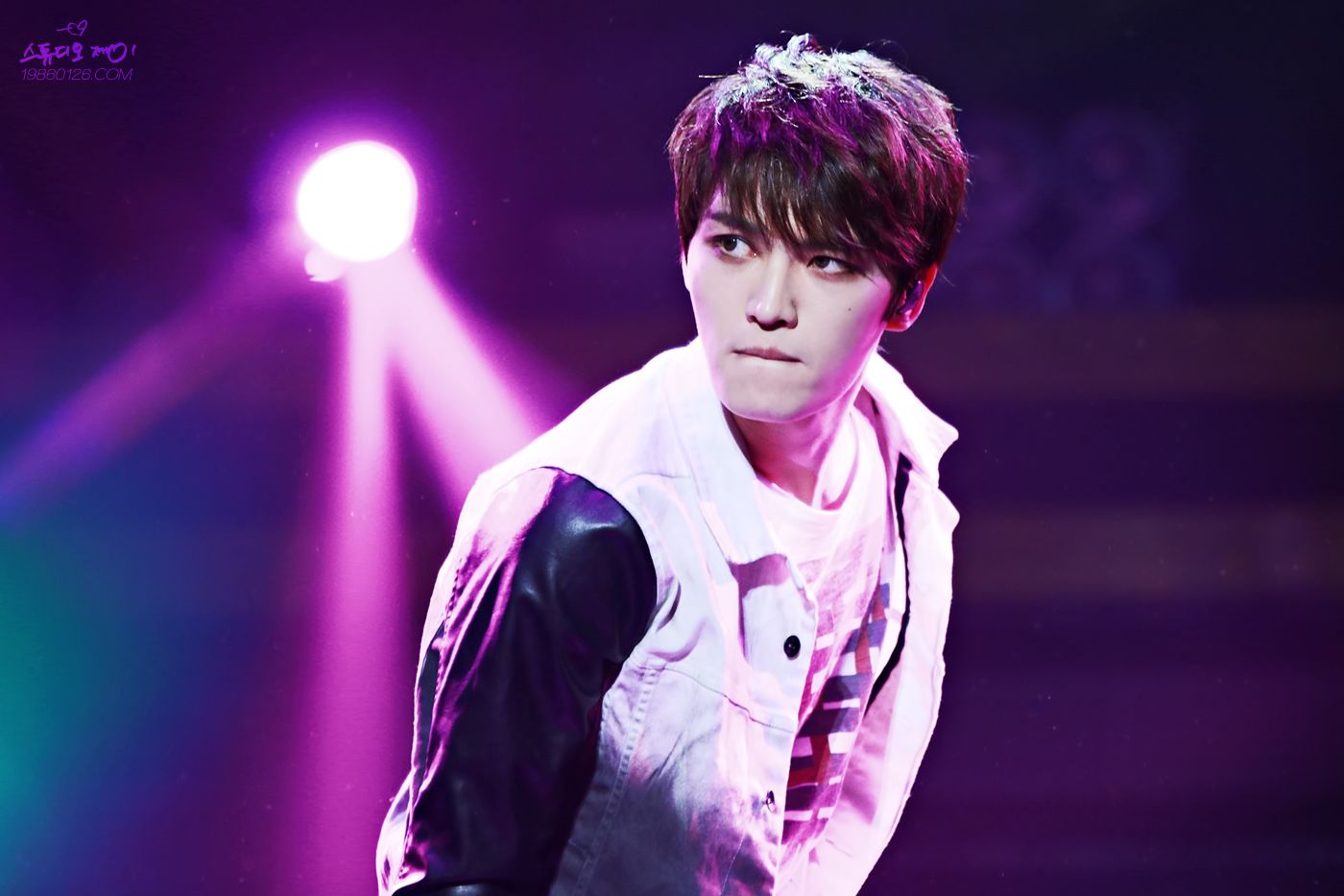  photo Studio_Jay_03.jpg