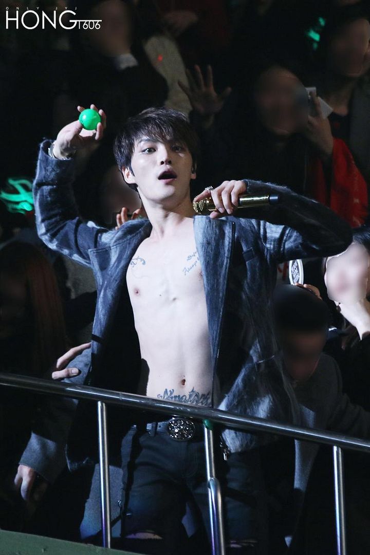  photo hong1606_02.jpg