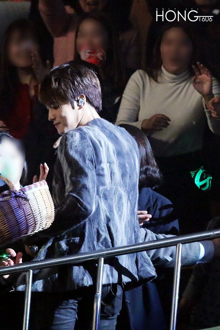  photo hong1606_04.jpg