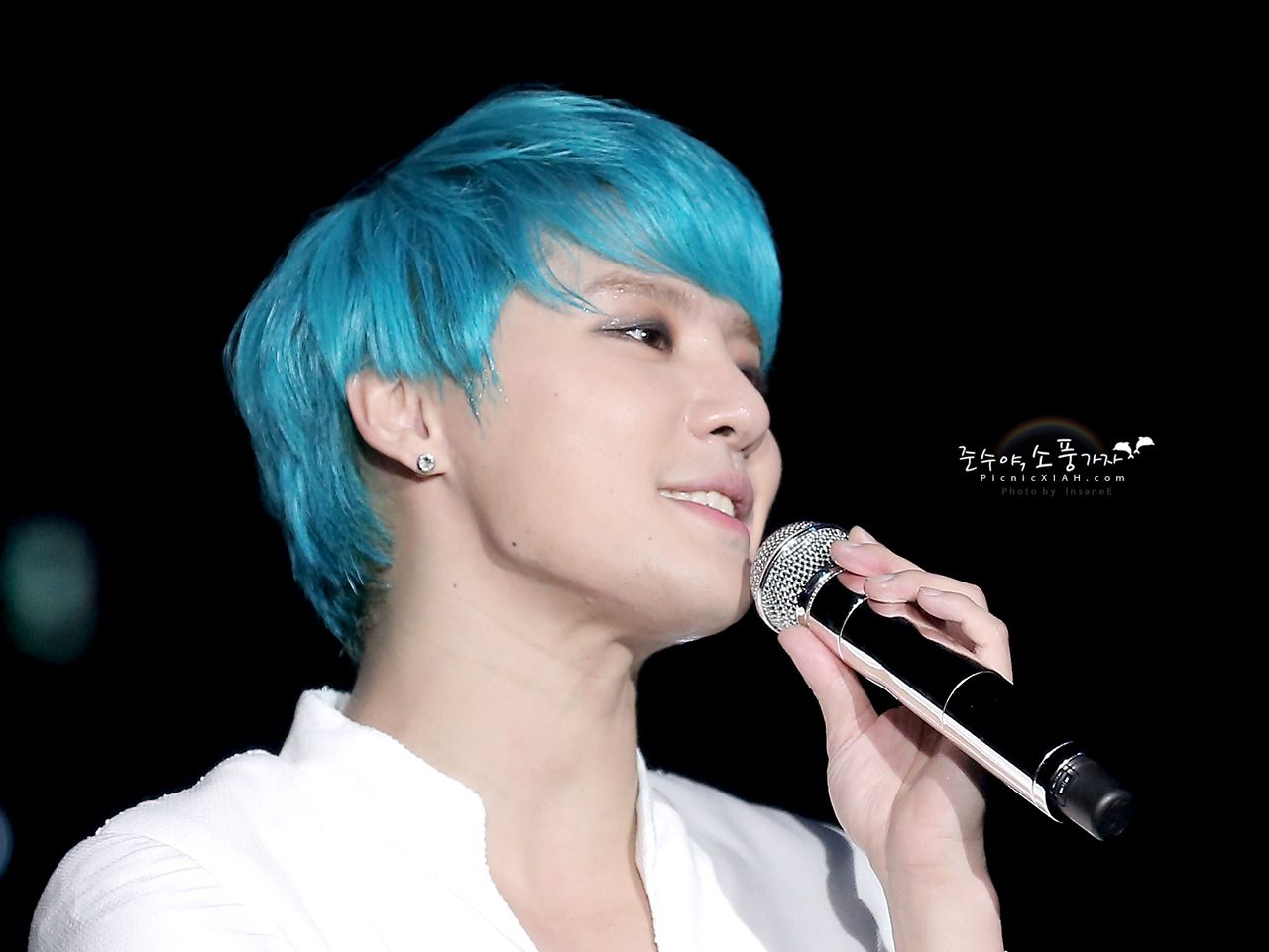 4f4c2ab3f67f16814d37548662118ebe.jpg~ori