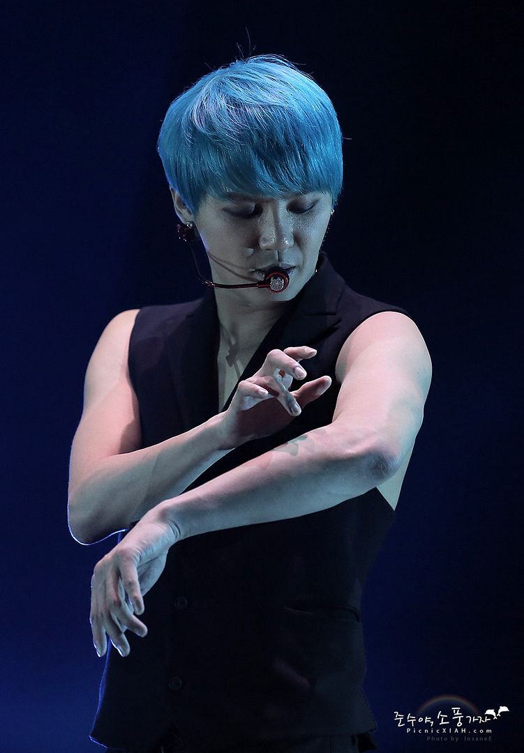 5c392bb9ecebd79d695eab159a430abb.jpg~ori