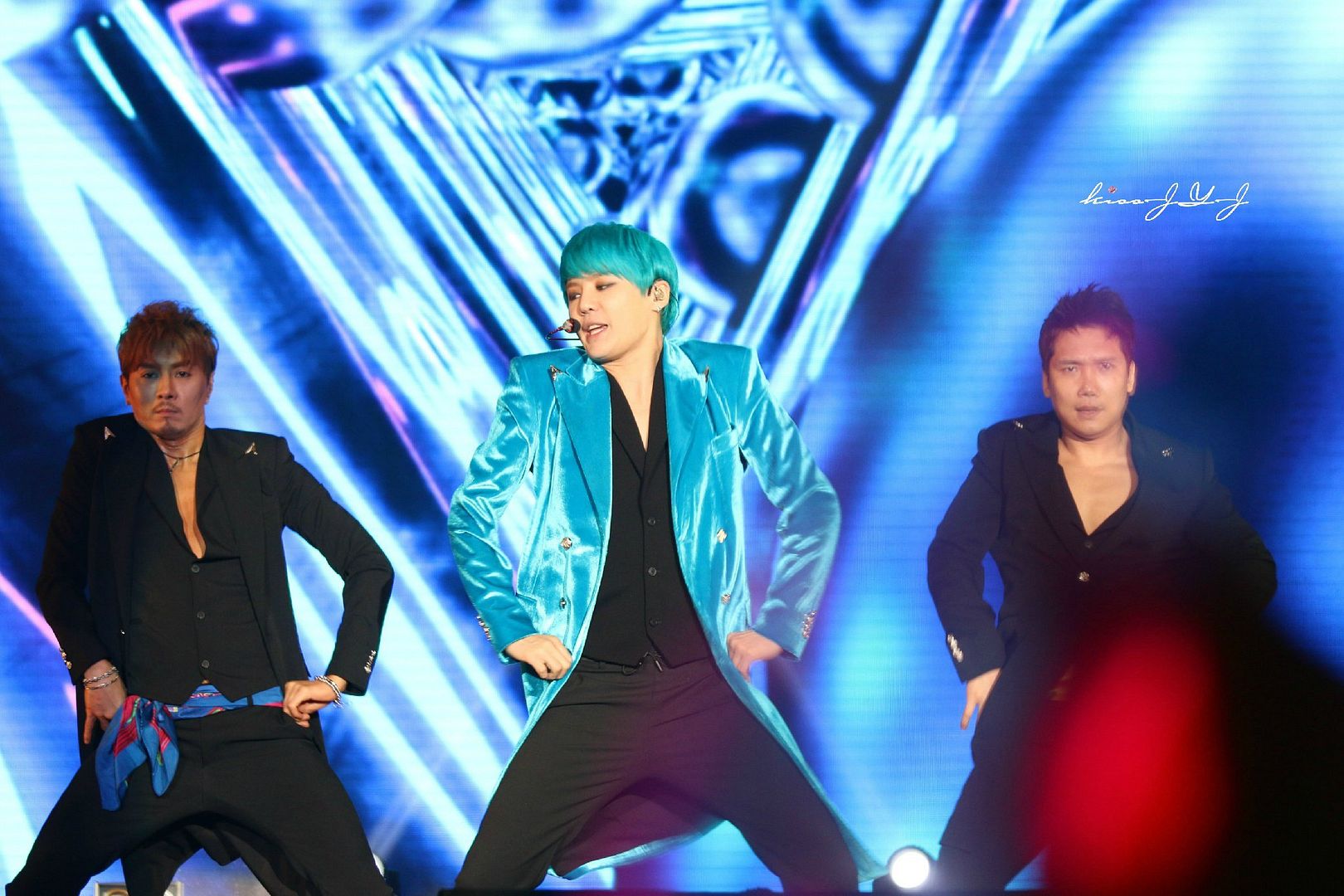 d945be80gw1eq5sg6baryj21kw11xtj3.jpg~ori