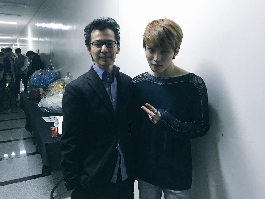  photo CBMHWeHUMAIa1sF.jpg