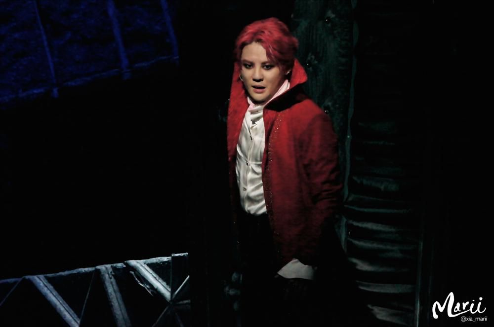  photo BsmVucpCYAAC17G.jpg