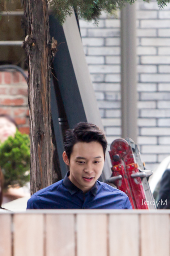 150508-ladyM-9.png~original