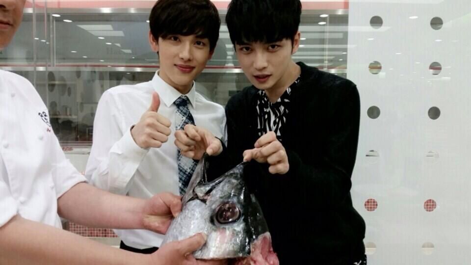  photo Boes34xIcAEUVny.jpg