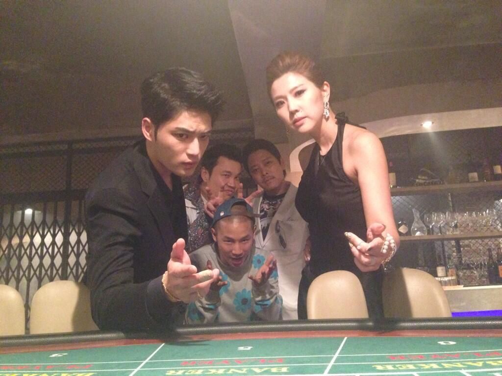 photo Bor5GrYIEAEruKE.jpg