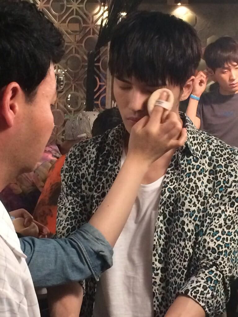 photo BpJEIbTIIAAQaPF.jpg