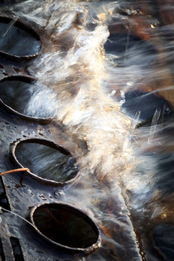 IMAGE: http://i1147.photobucket.com/albums/o556/peterB1123/1204_coulonsunset_031.jpg