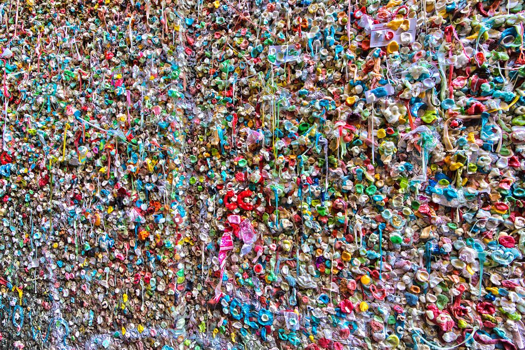 IMAGE: http://i1147.photobucket.com/albums/o556/peterB1123/1205_Seattlewalk05152012_022-Edit.jpg