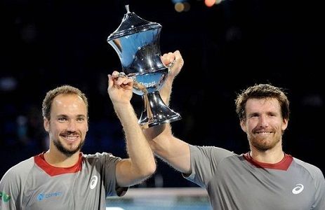 01-11-2015-Basel-Switzerland-Basel-Swiss-Indoor-Tennis-Championships-day-eight-Bruno-Soares-and_1446400928819297_v0_l_zpshyuhuw2m.jpg